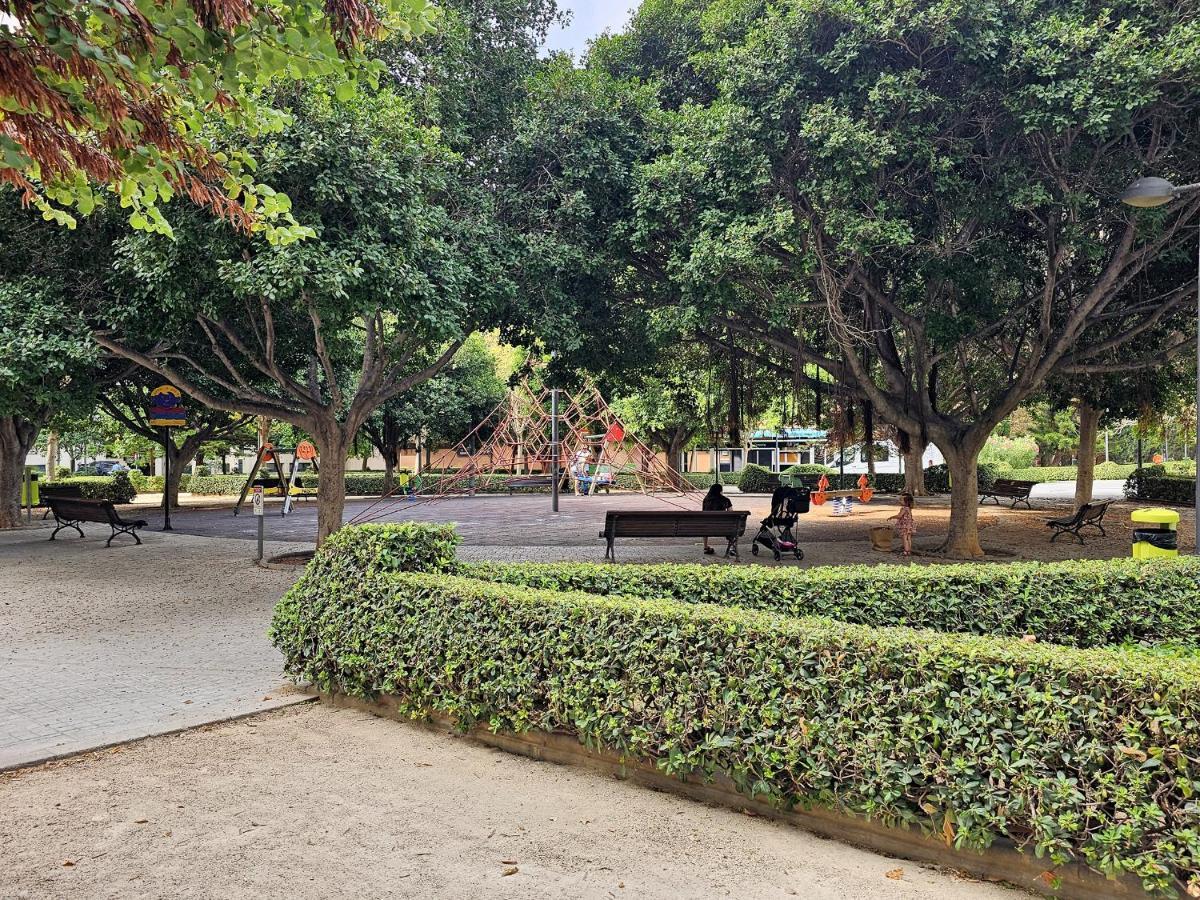 Apartamentos Las Ciencias F Valência Exterior foto